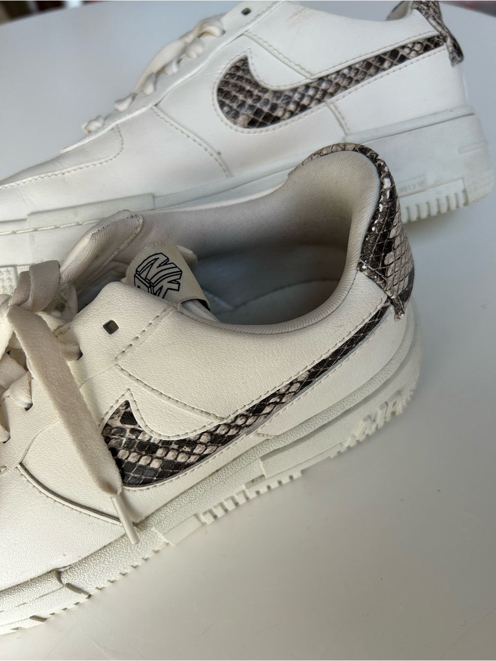 Nike Air Force 1 Pixel SE Sail; White Leather Sneakers; Snakeskin (Size 7.5)